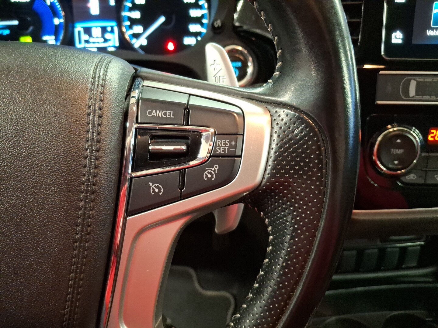 MITSUBISHI Outlander PHEV 2019