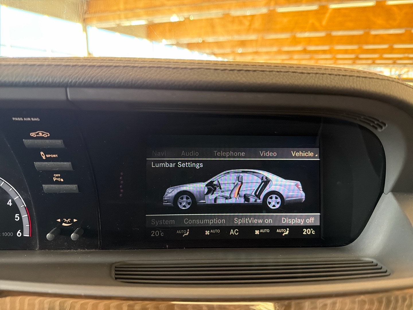 MERCEDES-BENZ S 2011