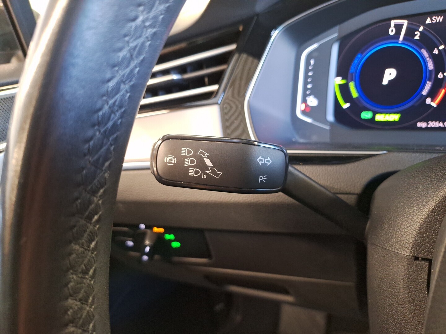 VOLKSWAGEN Passat 2020