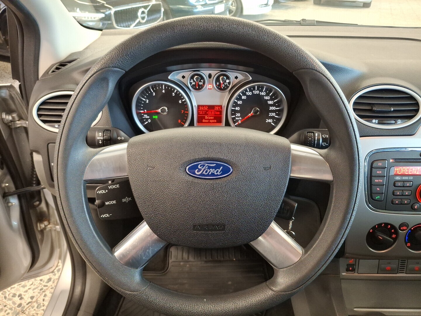 FORD Focus 2011