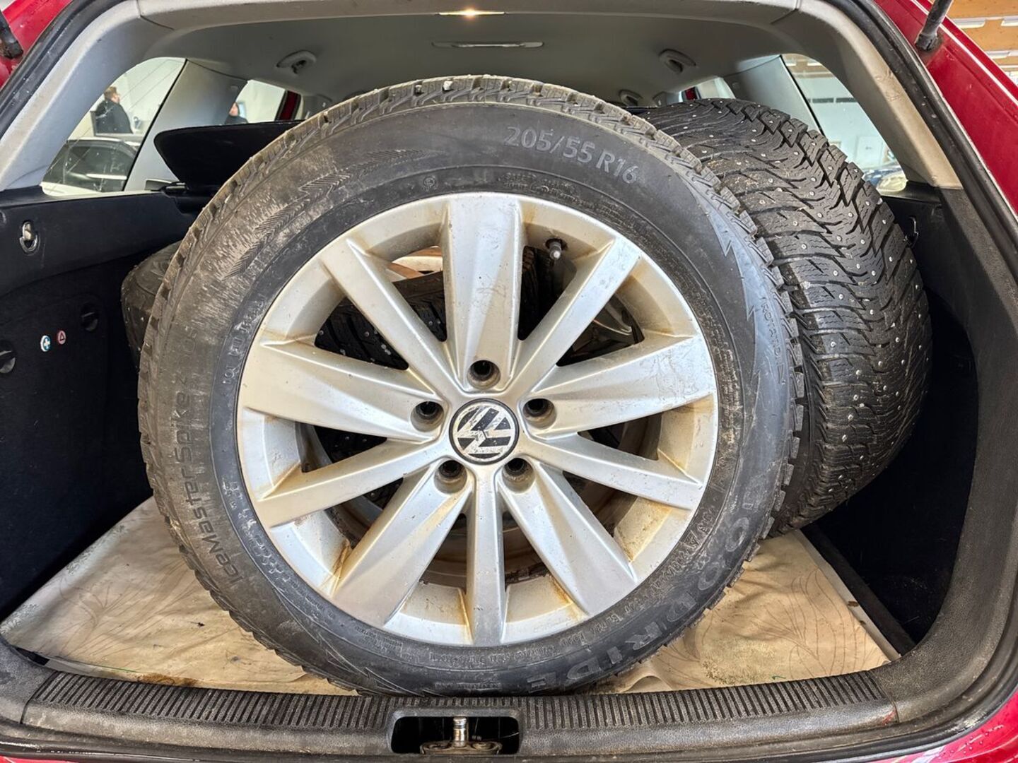 VOLKSWAGEN Golf 2008