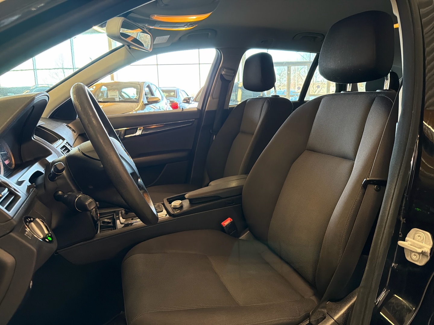 MERCEDES-BENZ C 2009