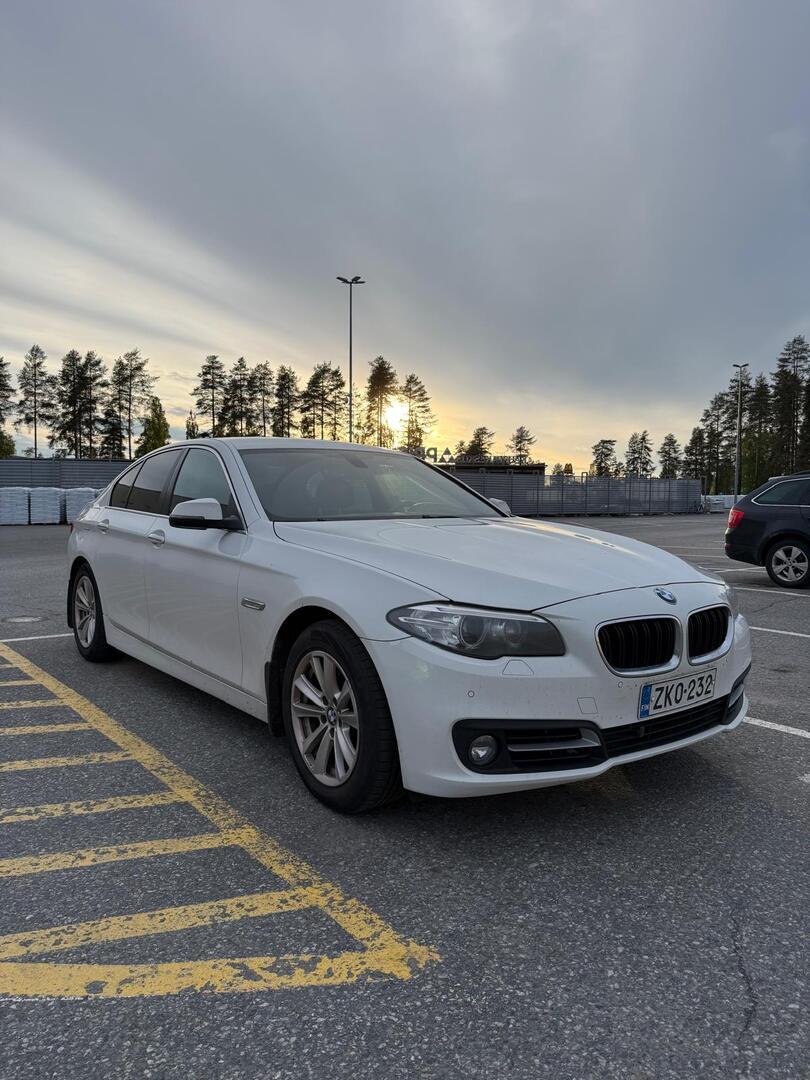 BMW 520 2015