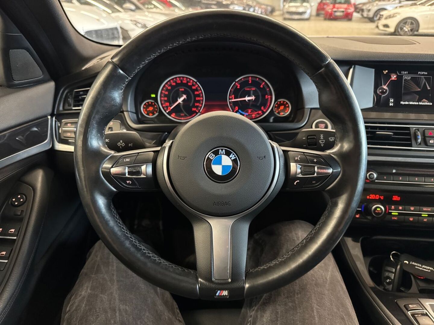 BMW 520 2015