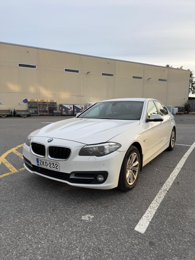 BMW 520 2015