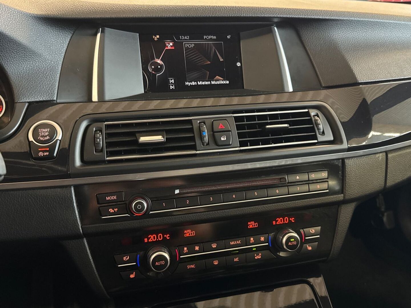 BMW 520 2015