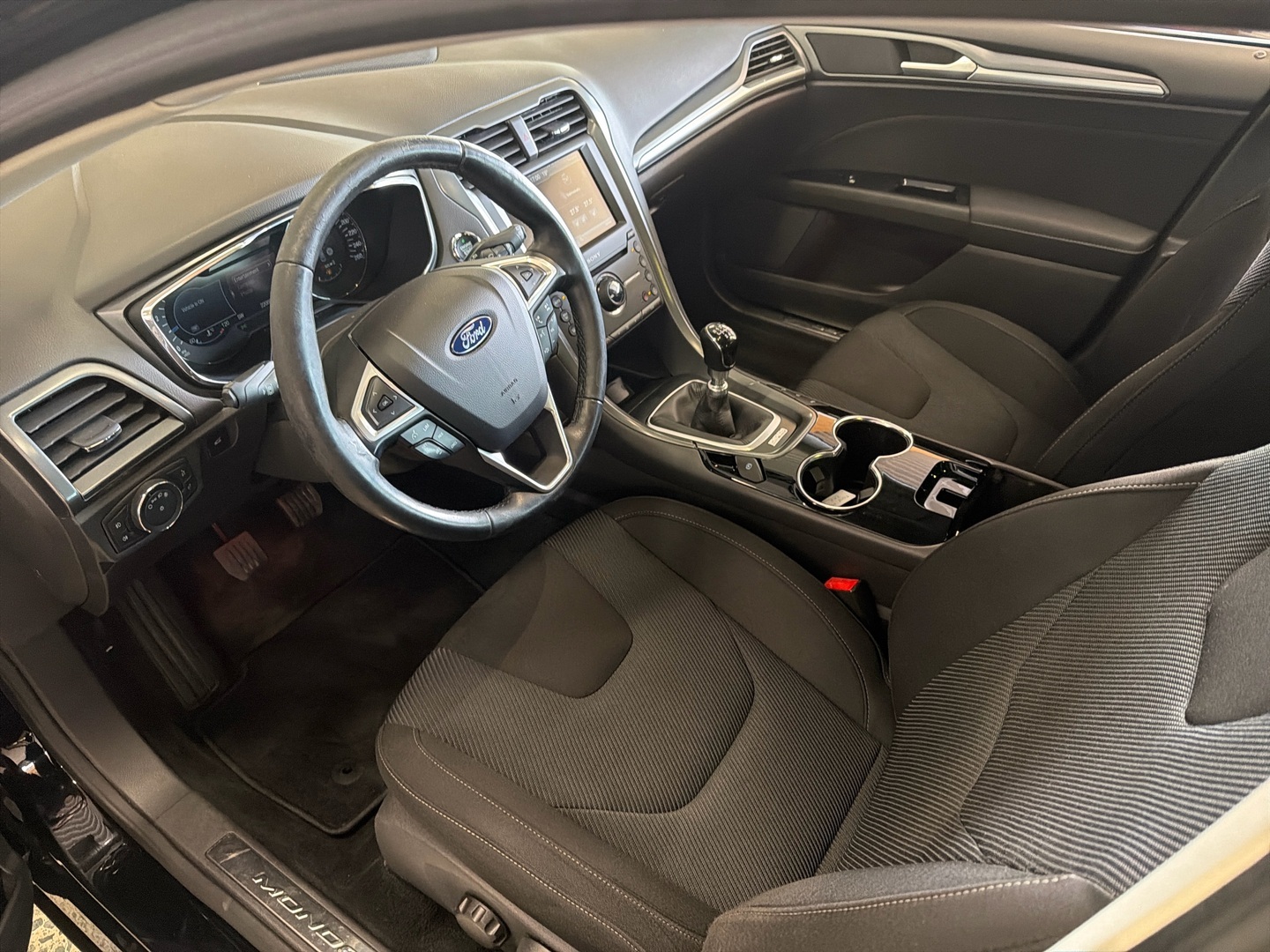 FORD Mondeo 2016