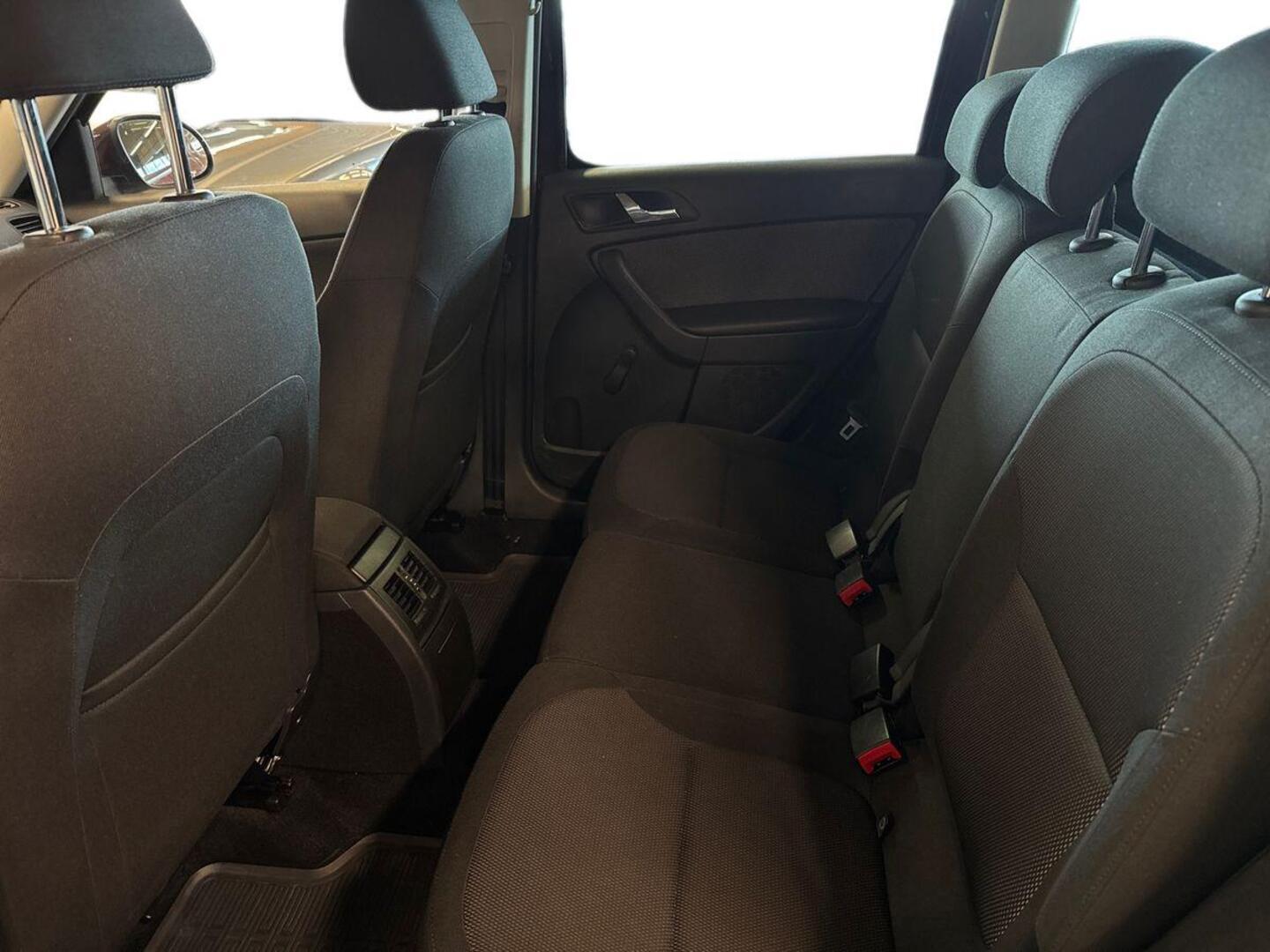 SKODA Yeti 2011