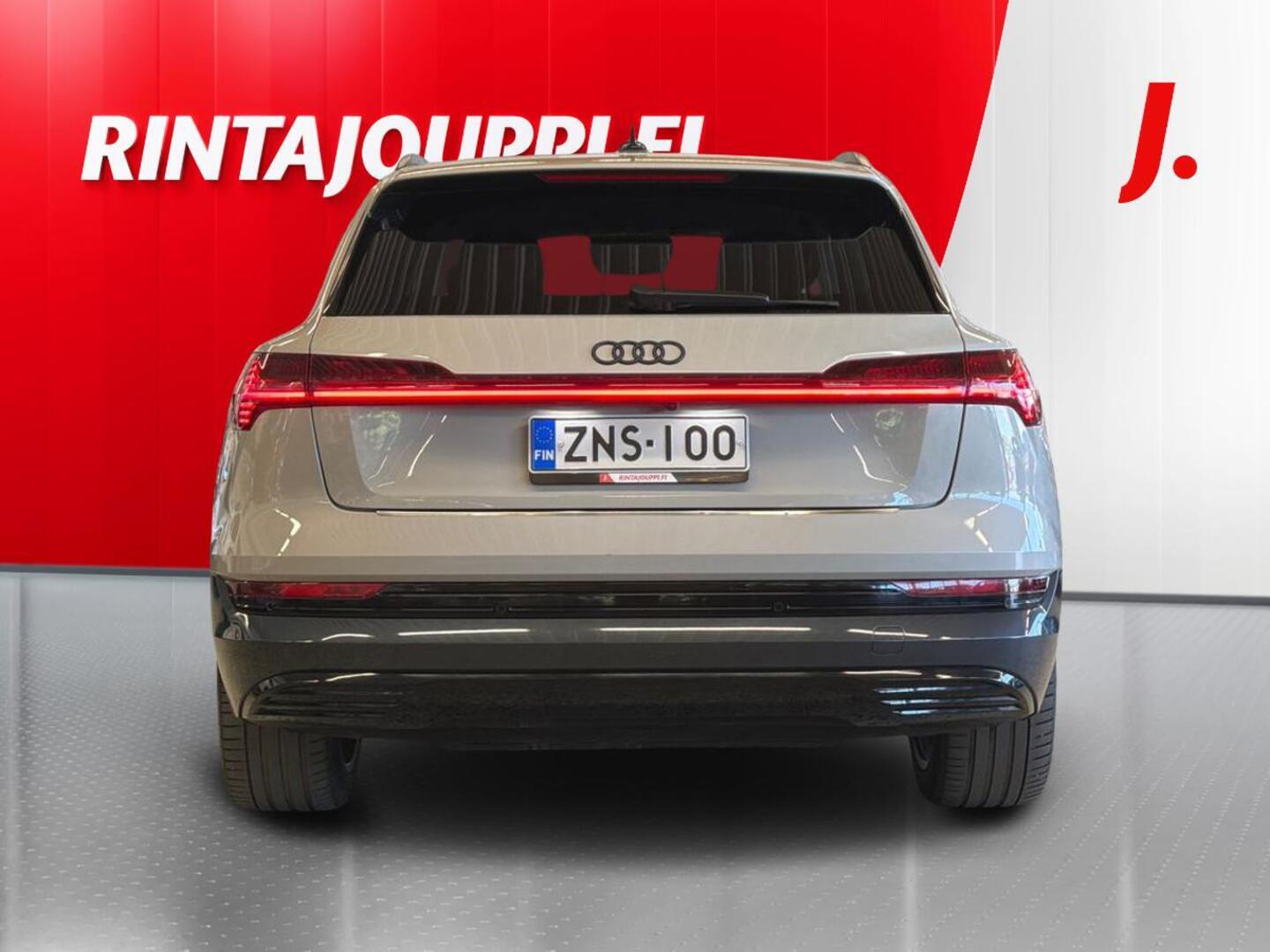 AUDI e-tron 2020