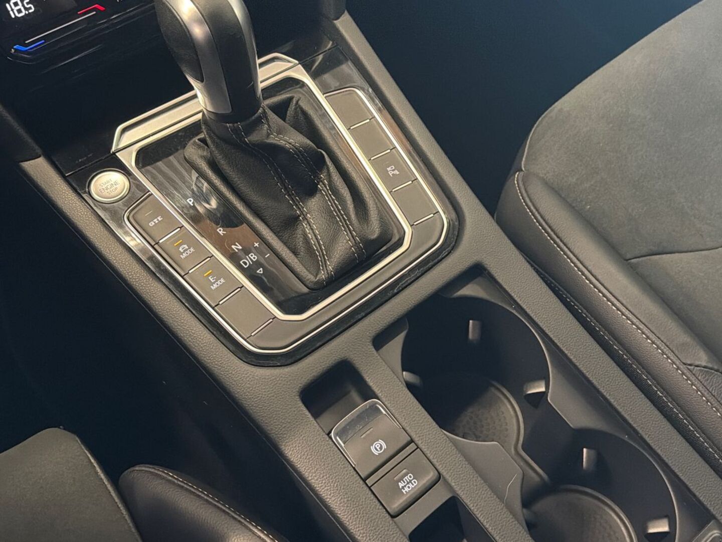 VOLKSWAGEN Arteon 2022