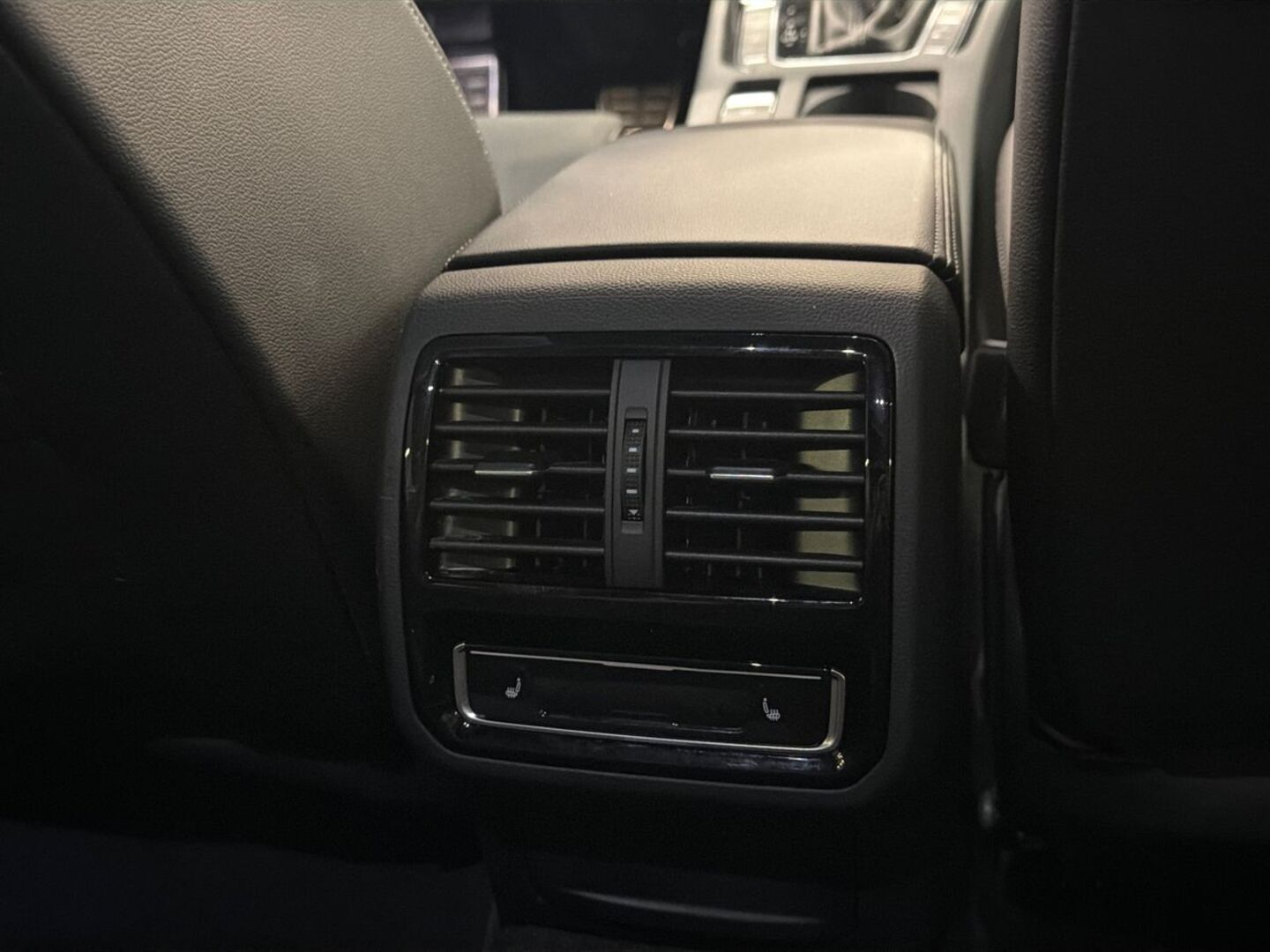 VOLKSWAGEN Arteon 2022