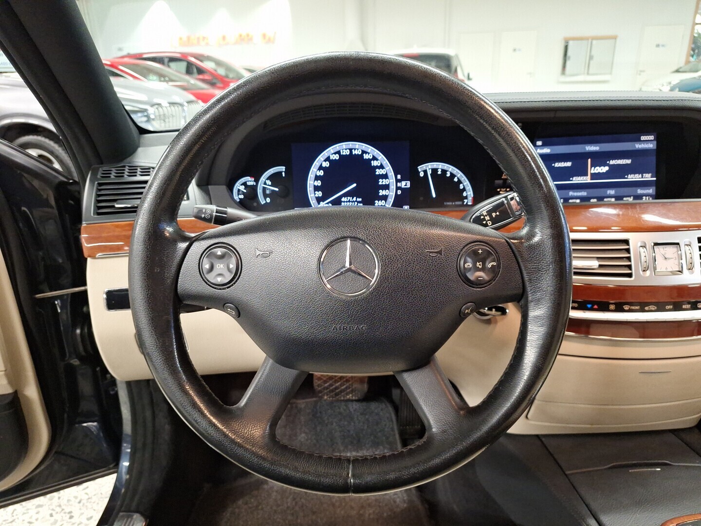 MERCEDES-BENZ S 2006