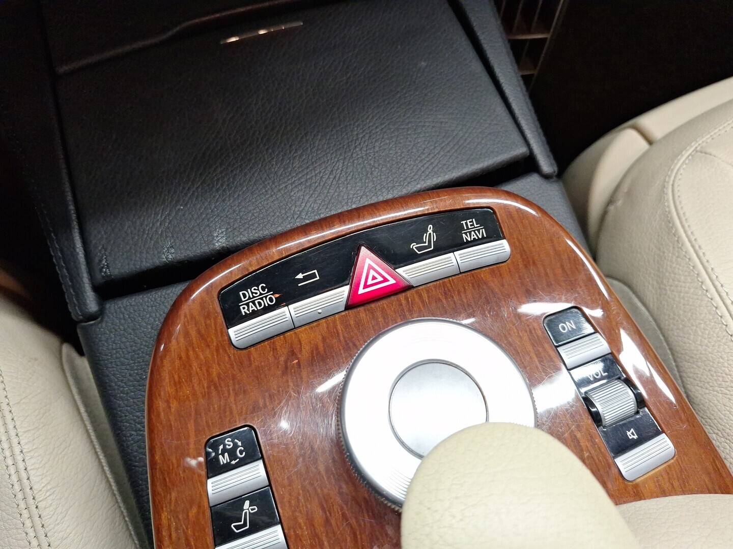 MERCEDES-BENZ S 2006