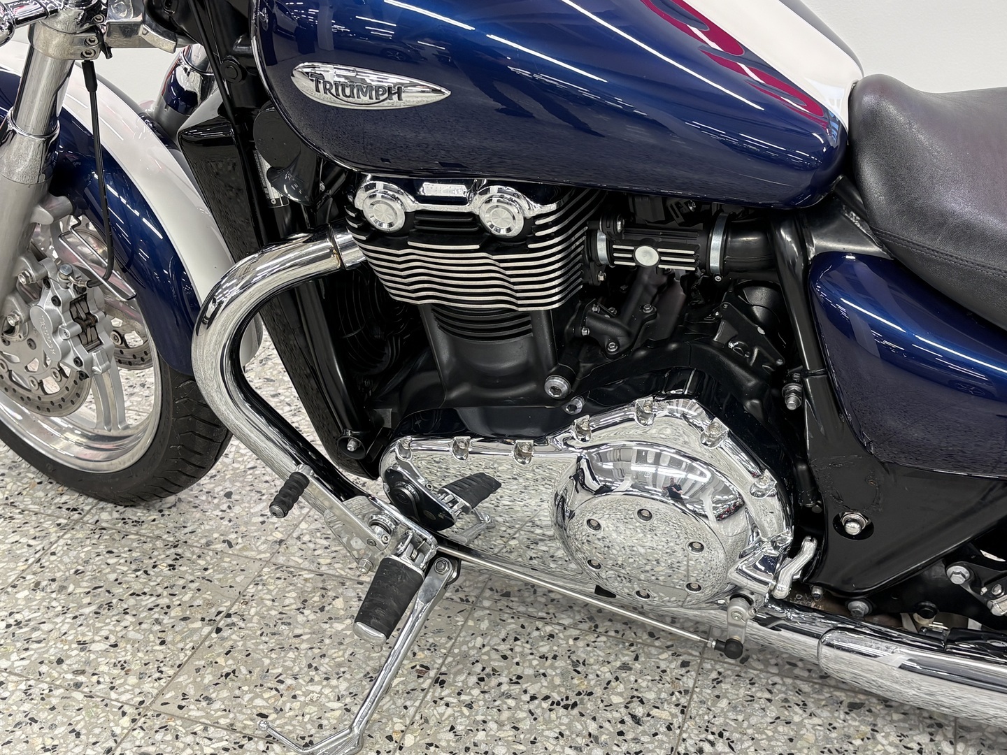 TRIUMPH Thunderbird 2010