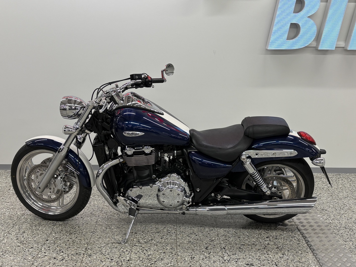 TRIUMPH Thunderbird 2010