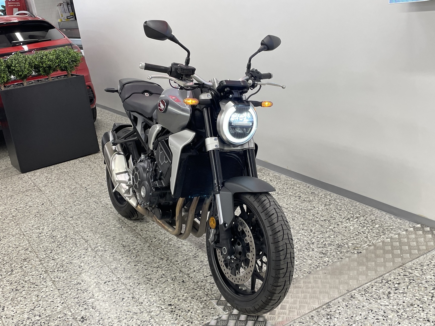HONDA CB 2019