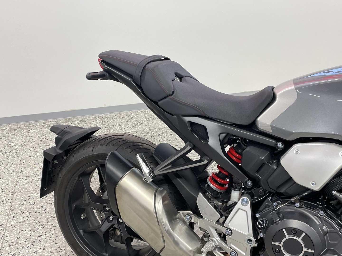 HONDA CB 2019