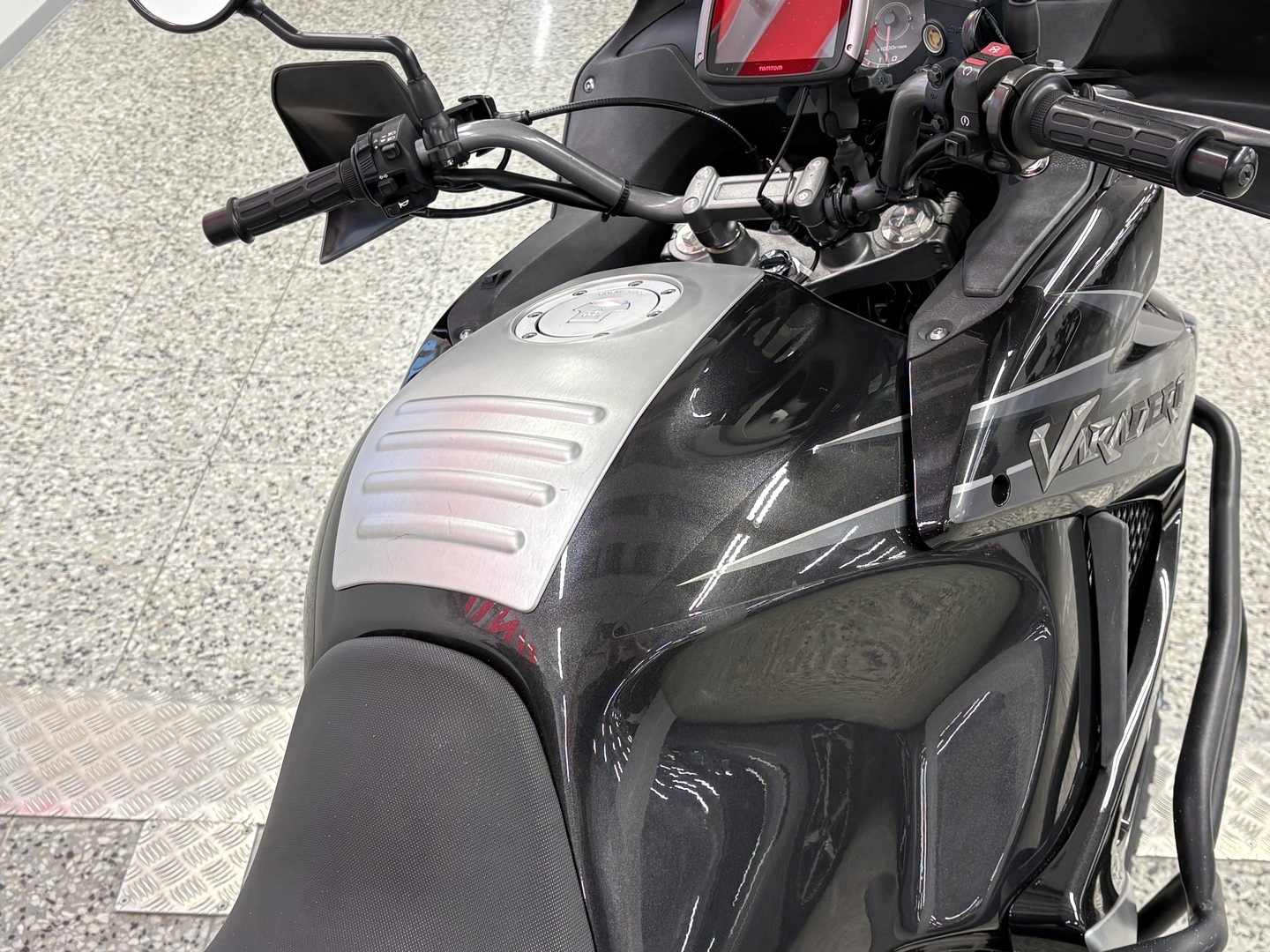 HONDA XL 2011
