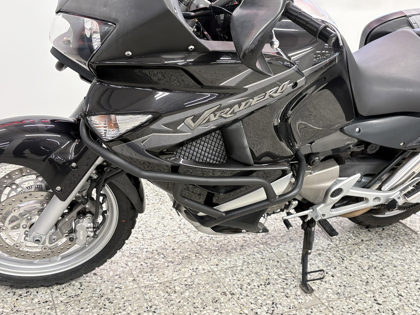 HONDA XL 2011
