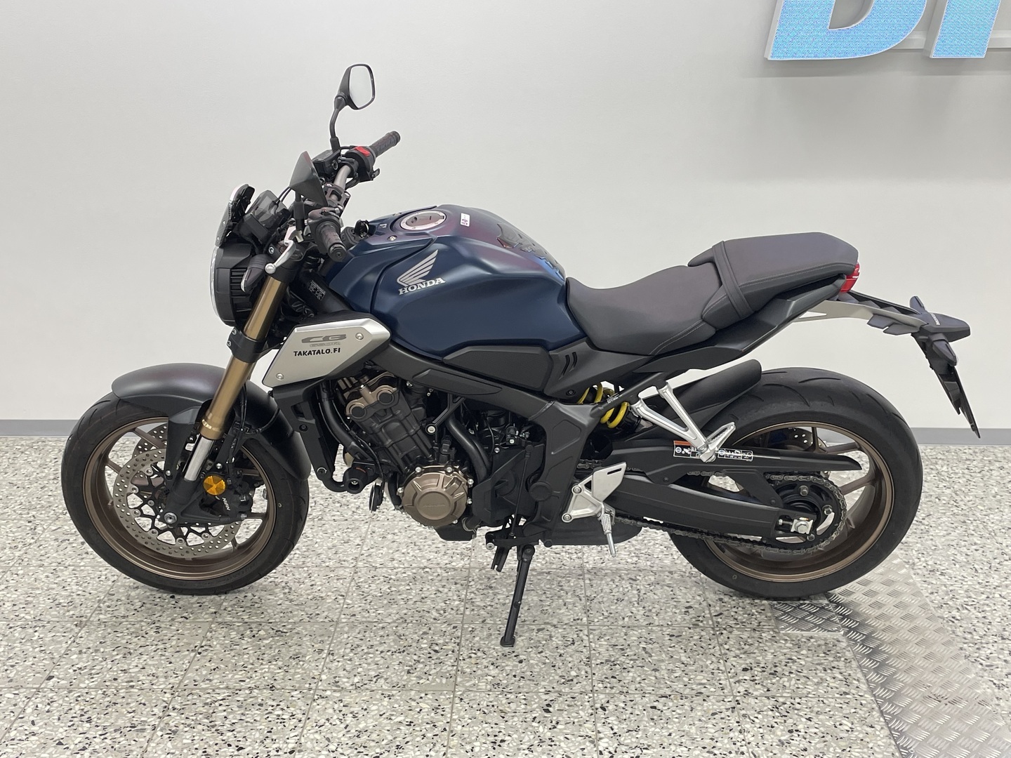 HONDA CB 2022