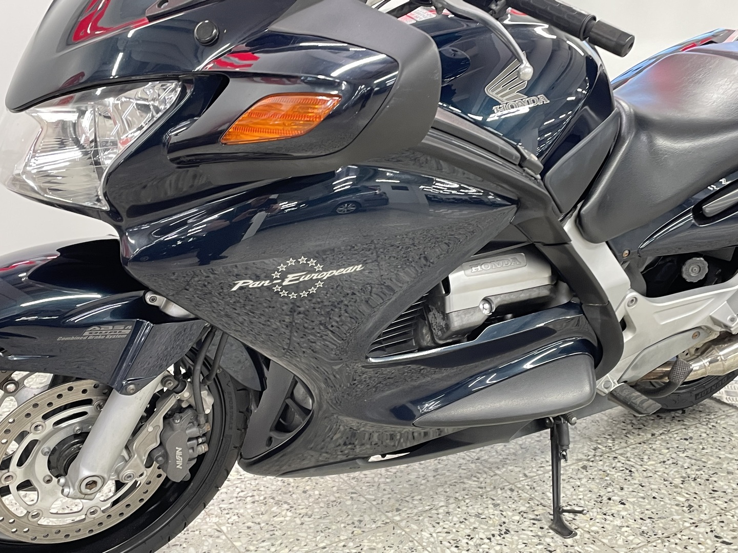 HONDA ST 2002