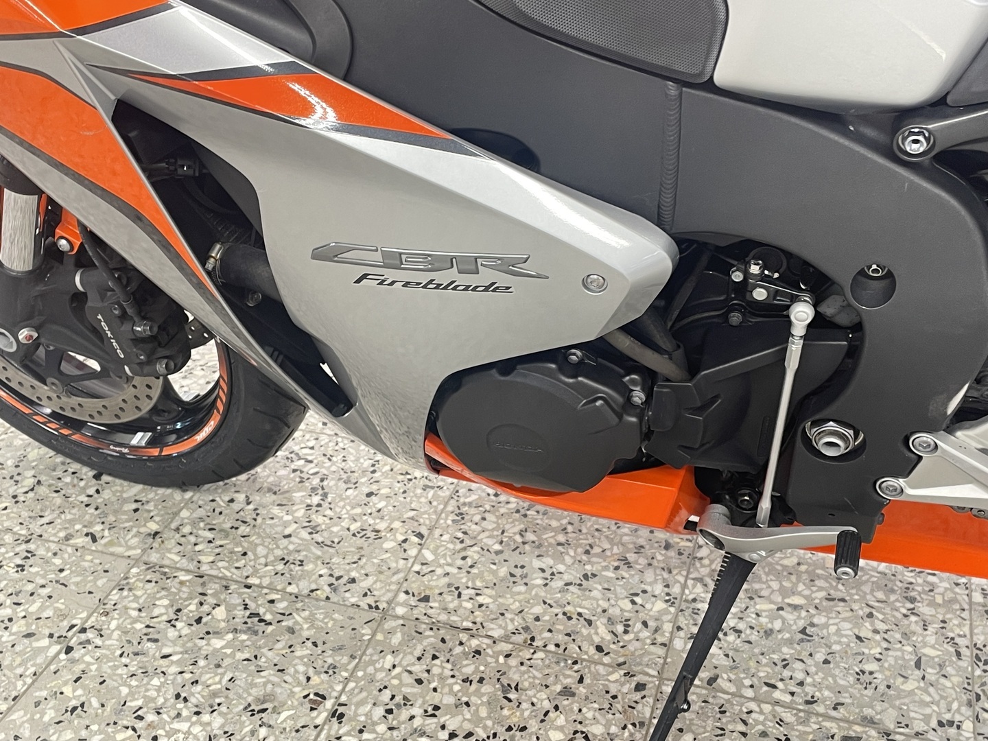 HONDA CBR 2010