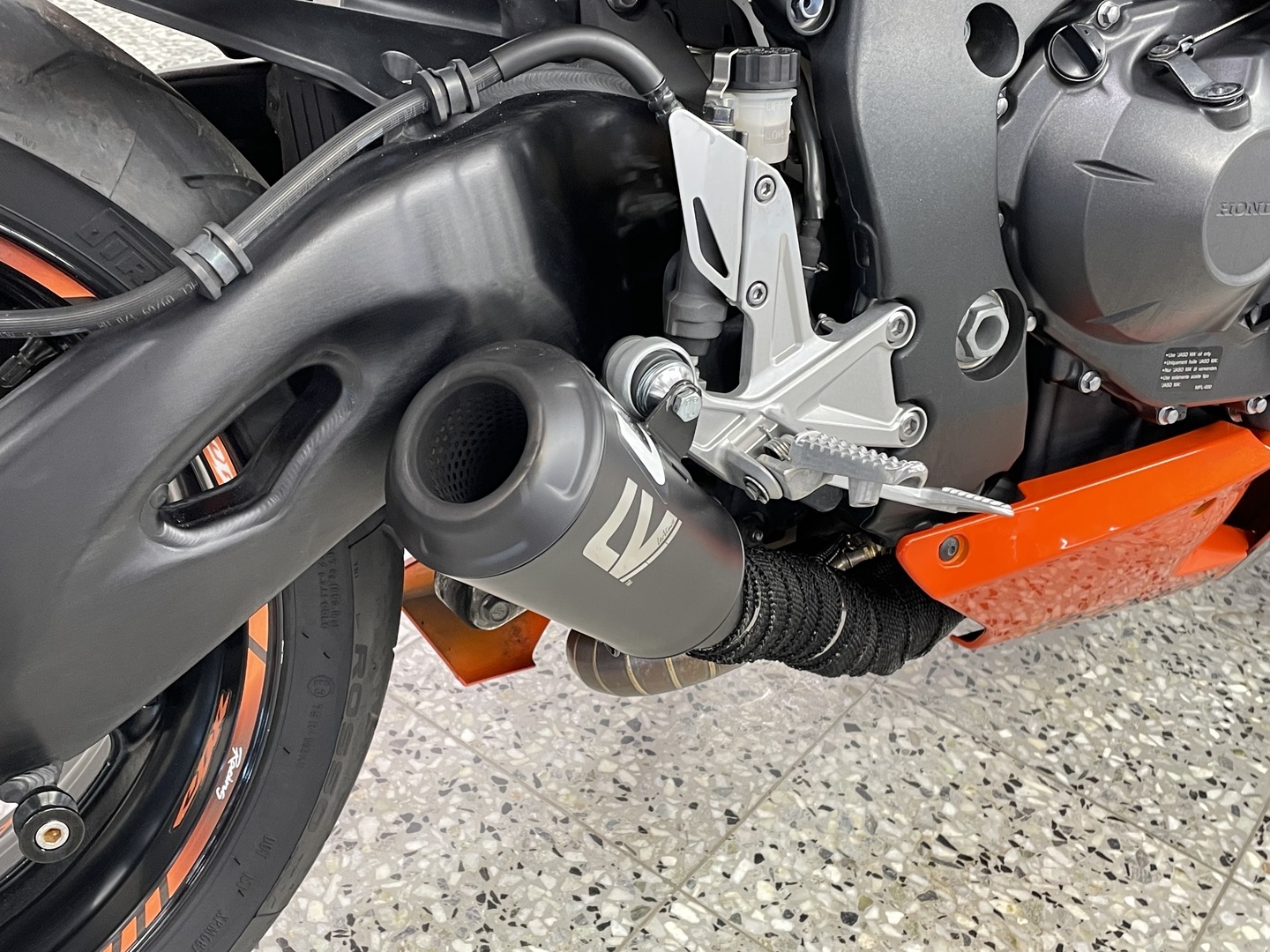 HONDA CBR 2010