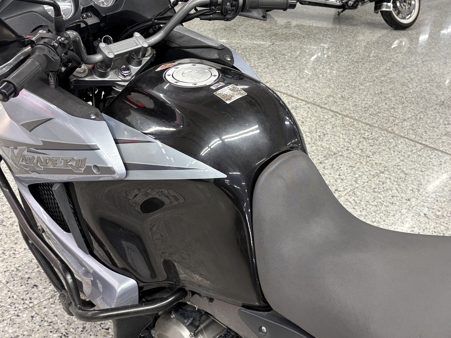 HONDA XL 2008