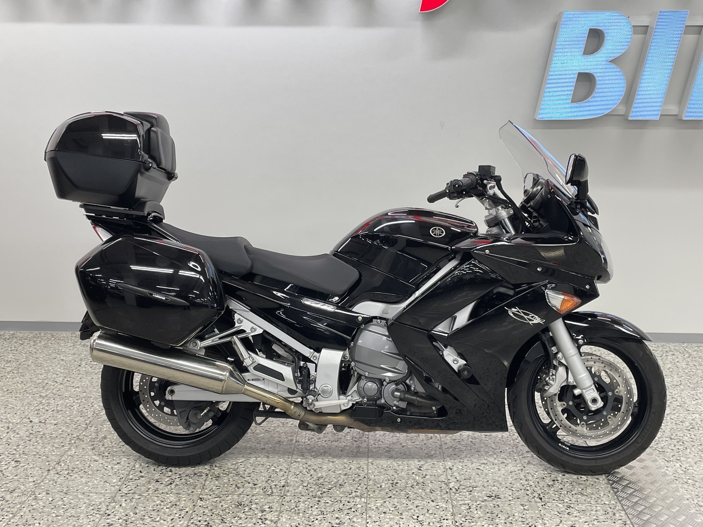 YAMAHA FJR 2013