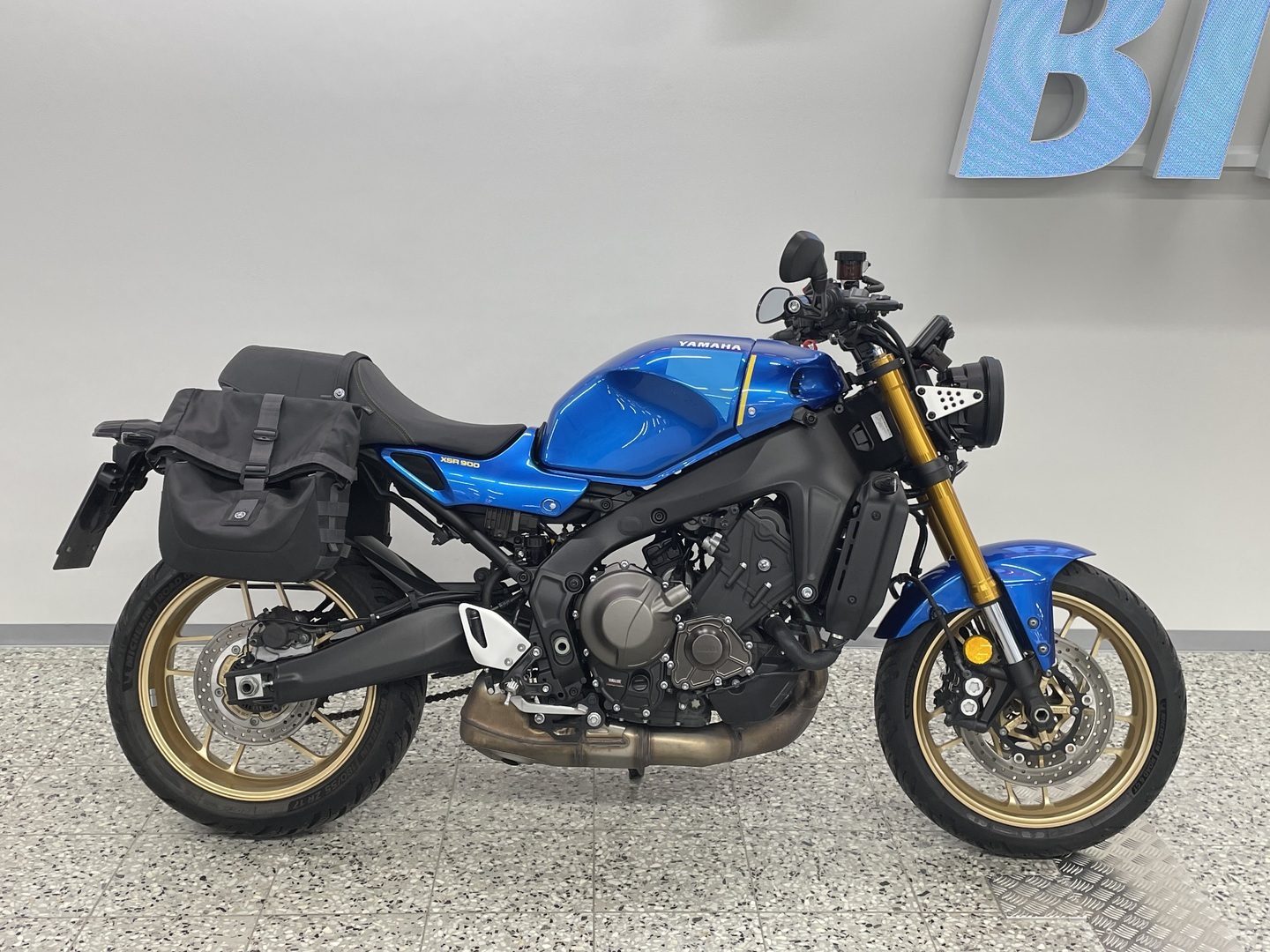 YAMAHA XSR 2023