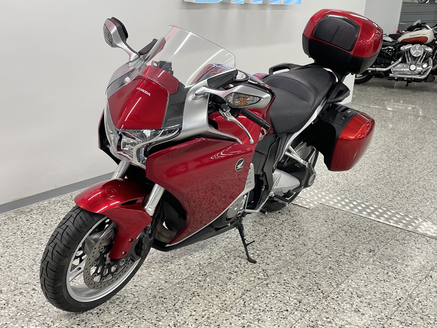 HONDA VFR 2011
