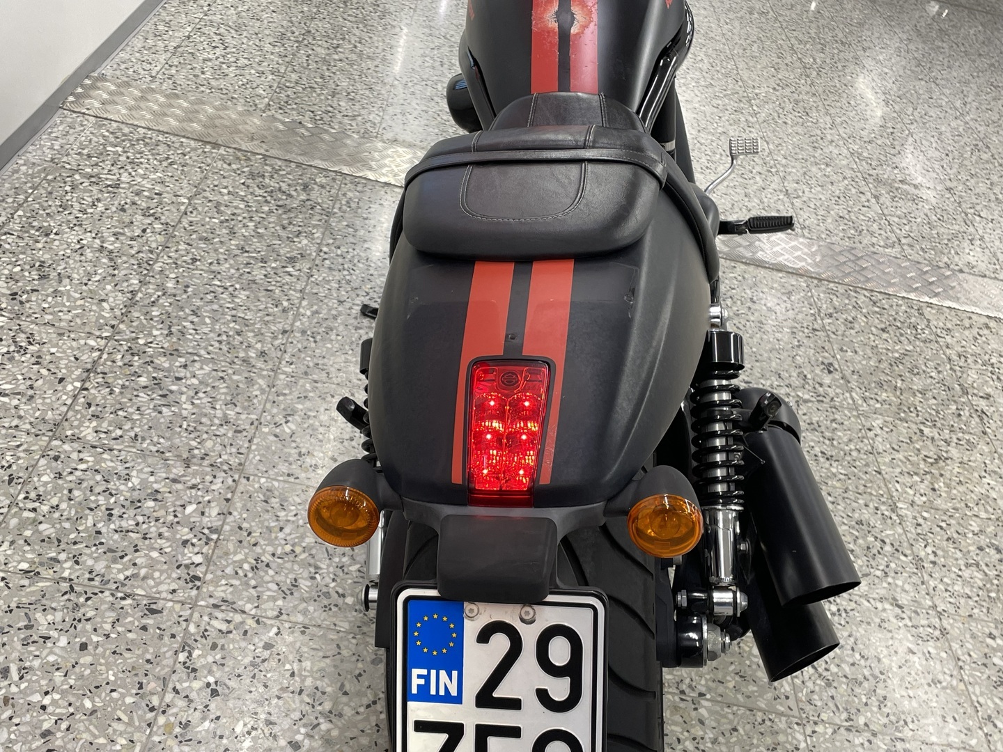 HARLEY-DAVIDSON VRSC 2014