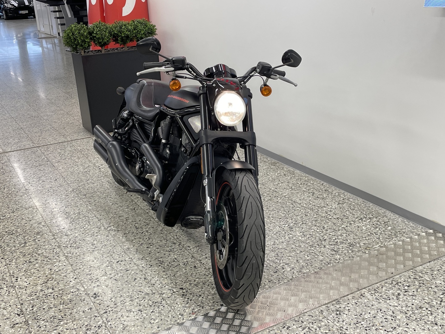 HARLEY-DAVIDSON VRSC 2014