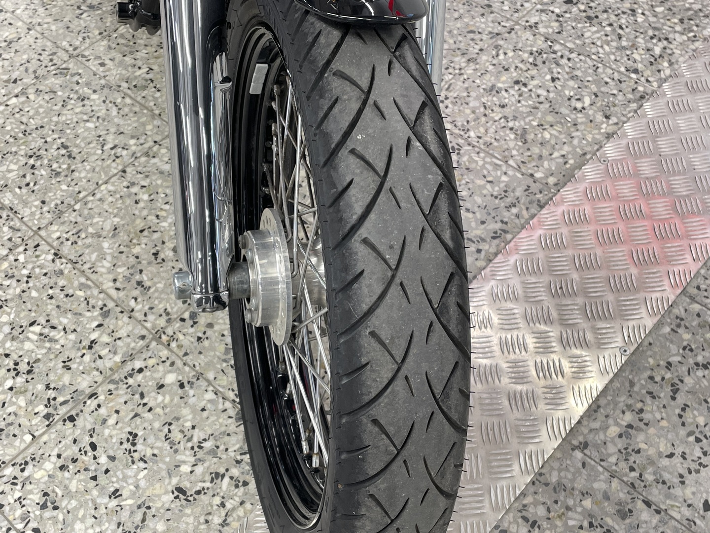 HARLEY-DAVIDSON DYNA 2014