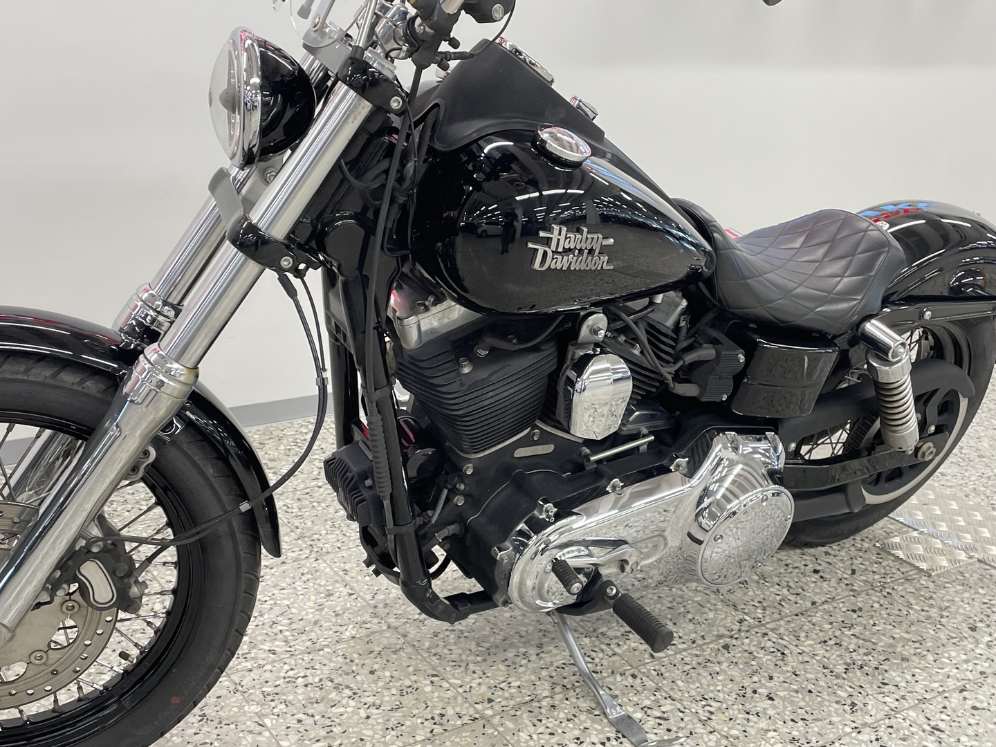 HARLEY-DAVIDSON DYNA 2014