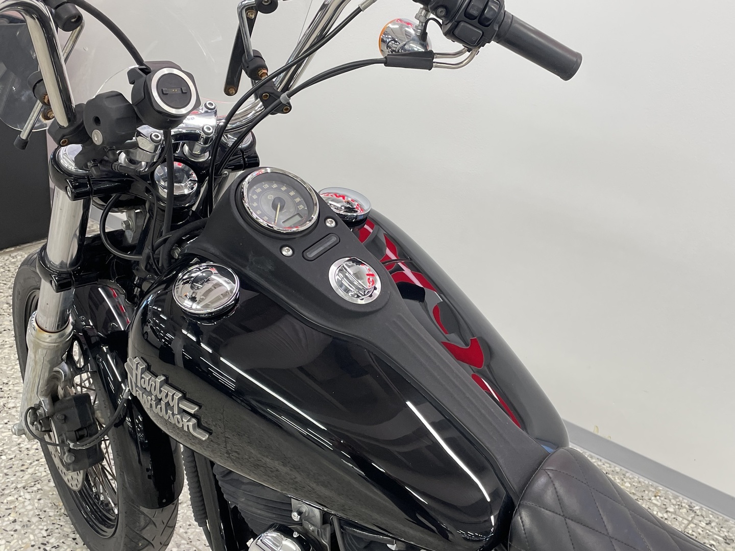 HARLEY-DAVIDSON DYNA 2014