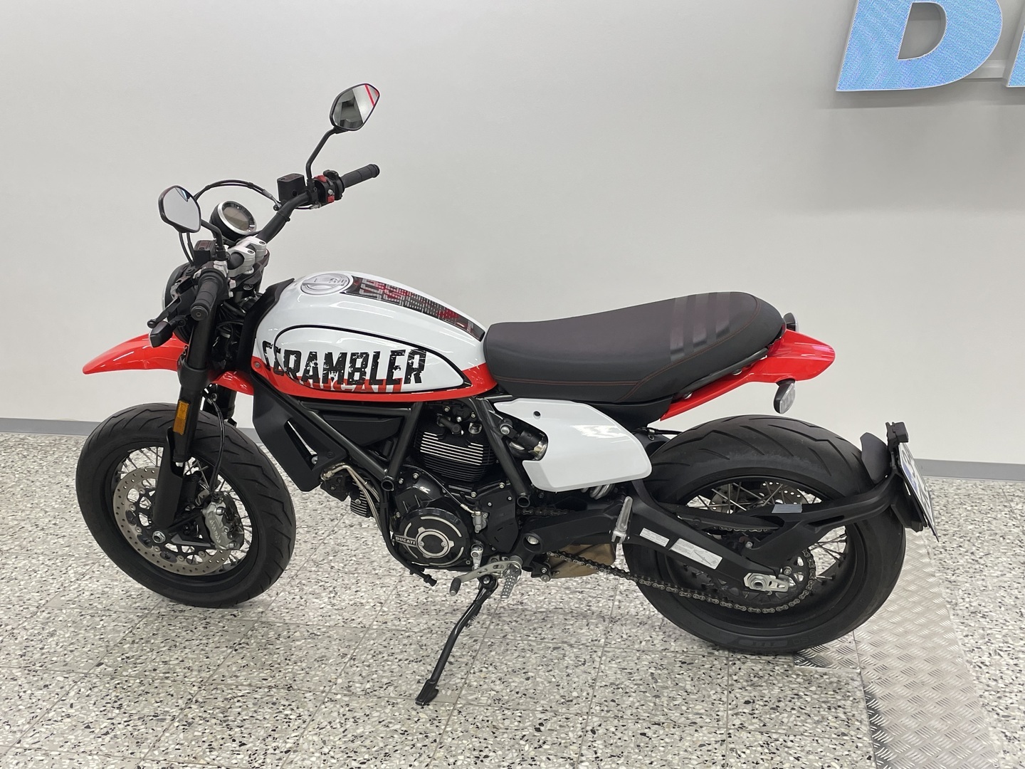 DUCATI SCRAMBLER 2022
