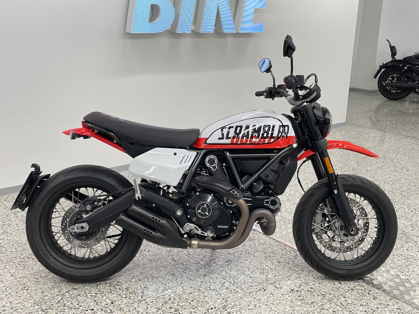 DUCATI SCRAMBLER 2022