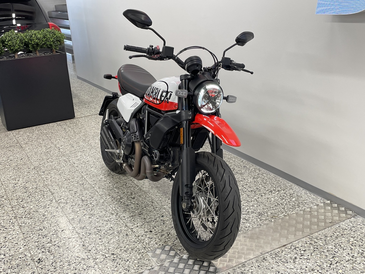 DUCATI SCRAMBLER 2022
