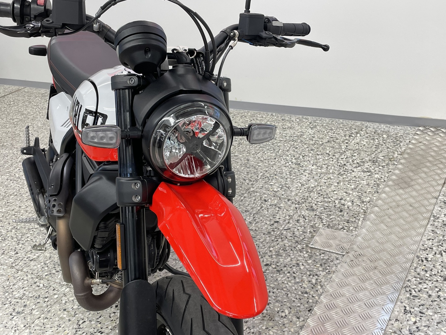 DUCATI SCRAMBLER 2022