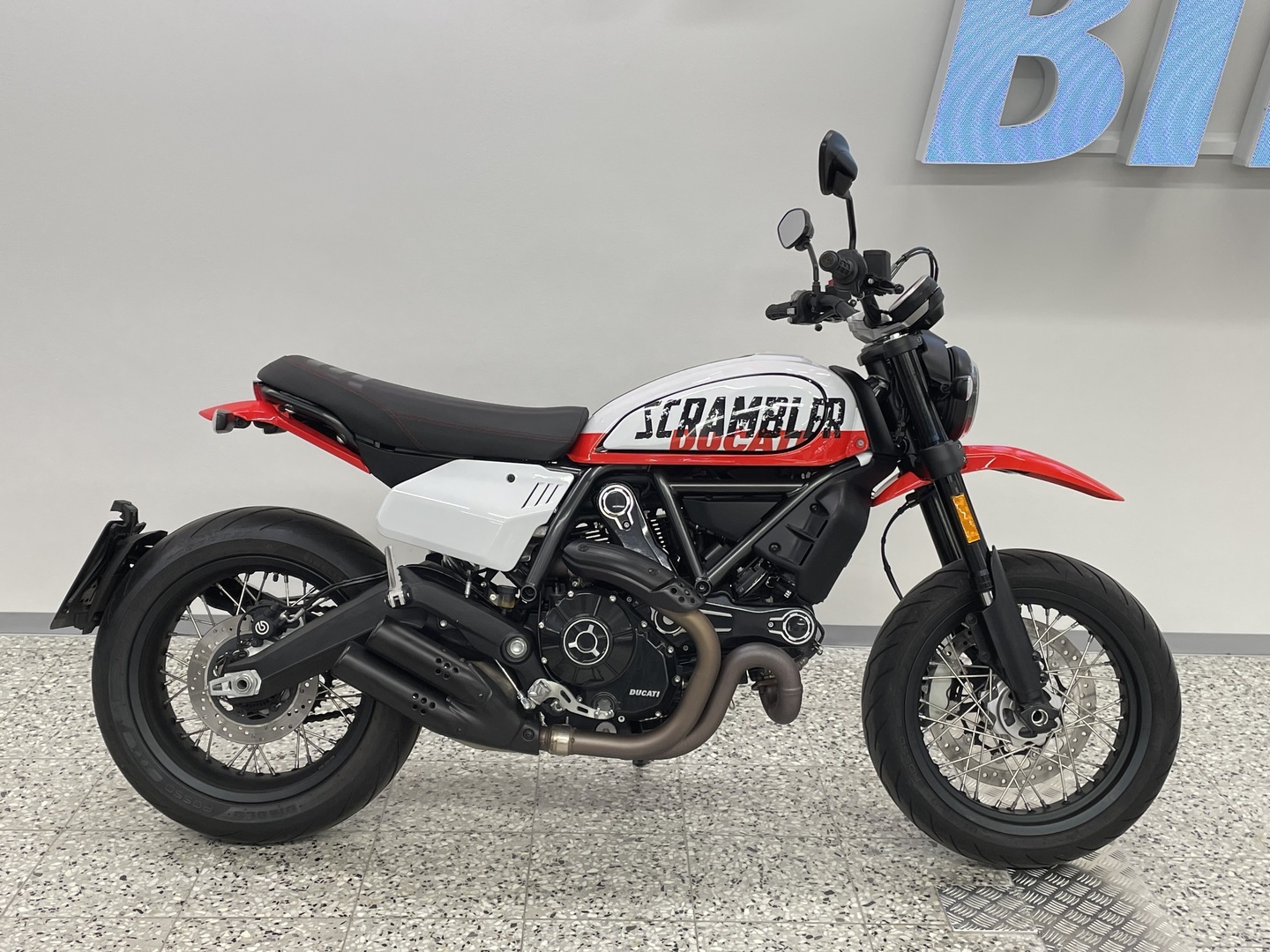 DUCATI SCRAMBLER 2022