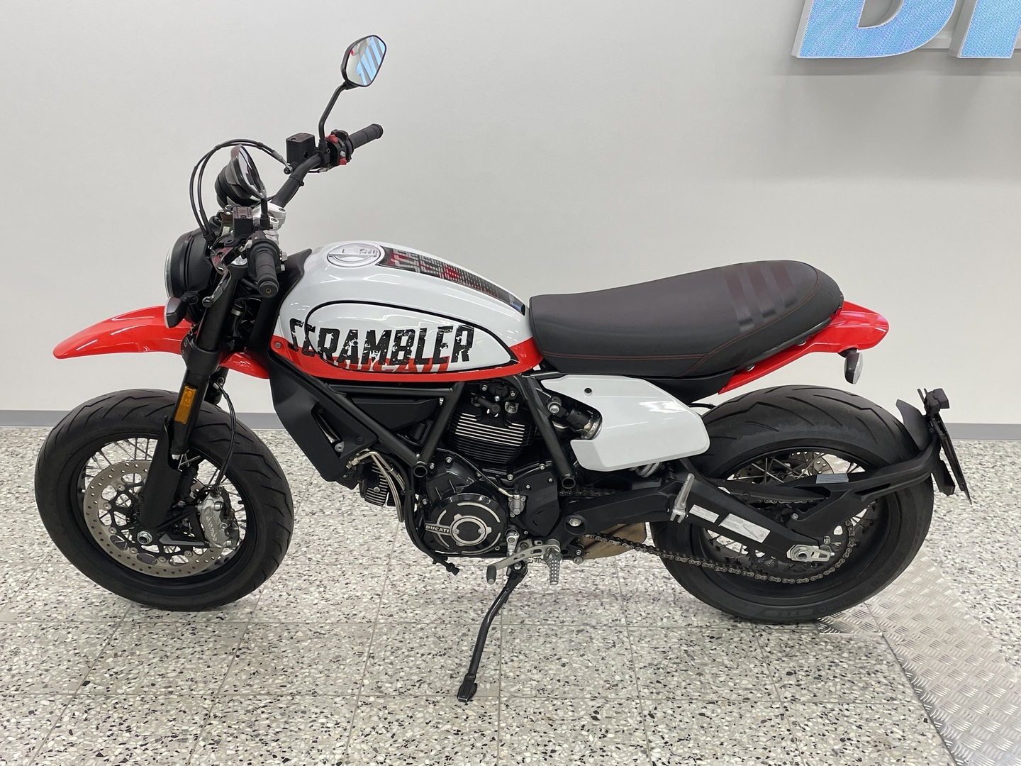 DUCATI SCRAMBLER 2022