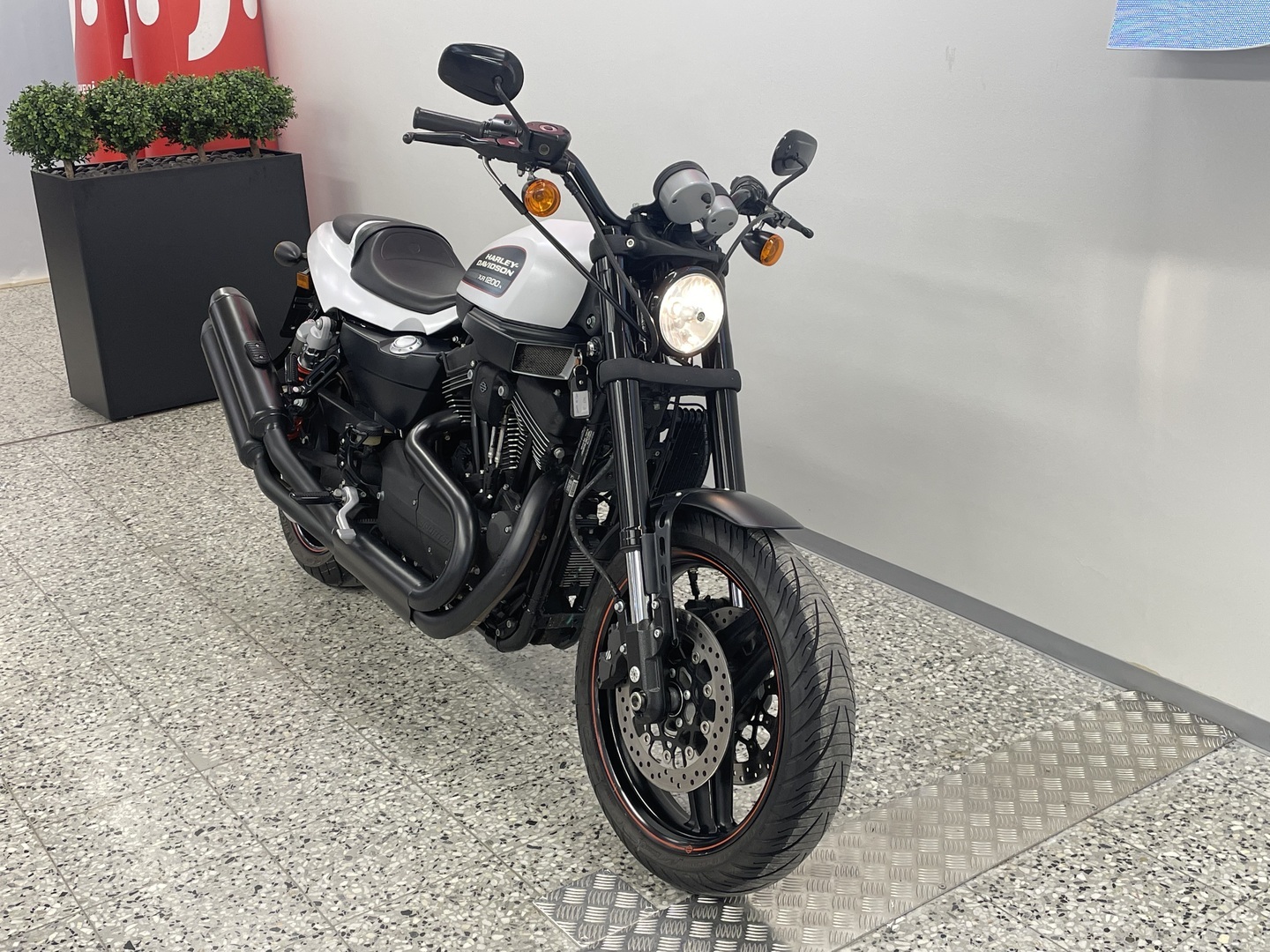 HARLEY-DAVIDSON SPORTSTER 2012