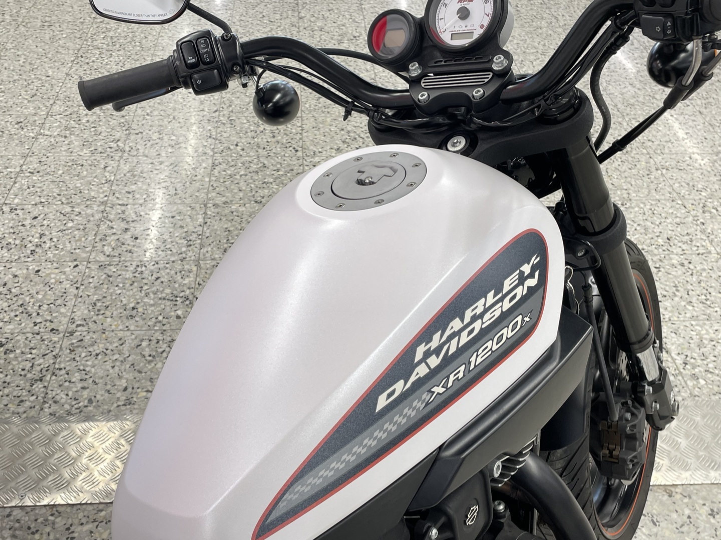 HARLEY-DAVIDSON SPORTSTER 2012