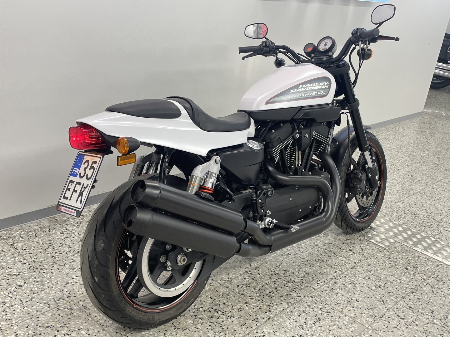 HARLEY-DAVIDSON SPORTSTER 2012