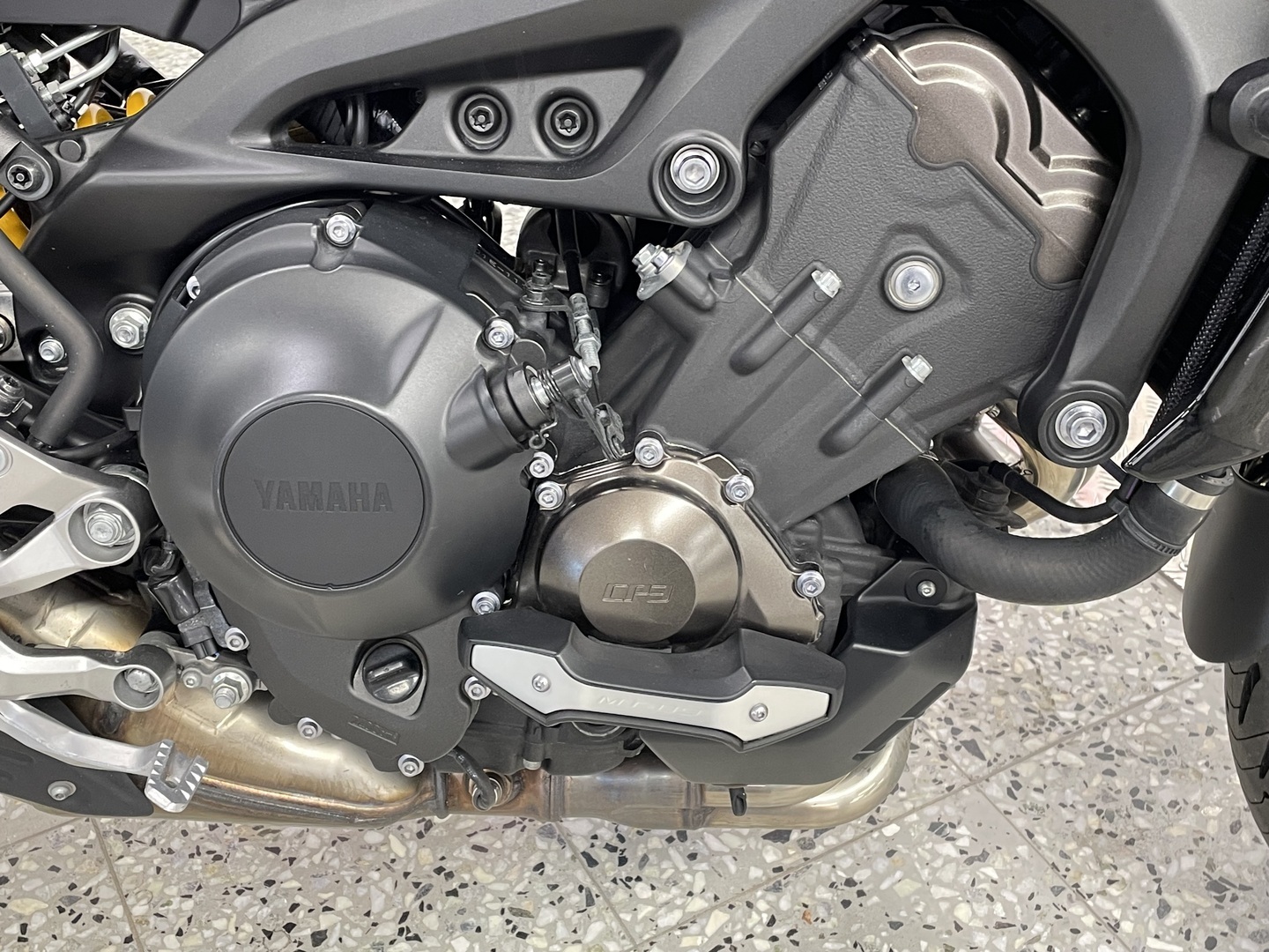 YAMAHA MT-09 2018