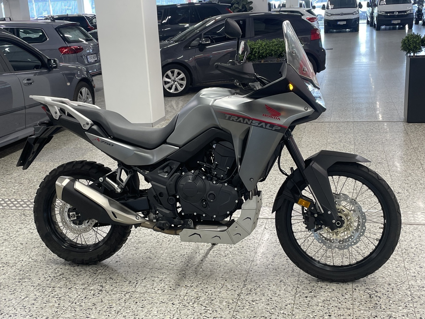 HONDA XL 2023