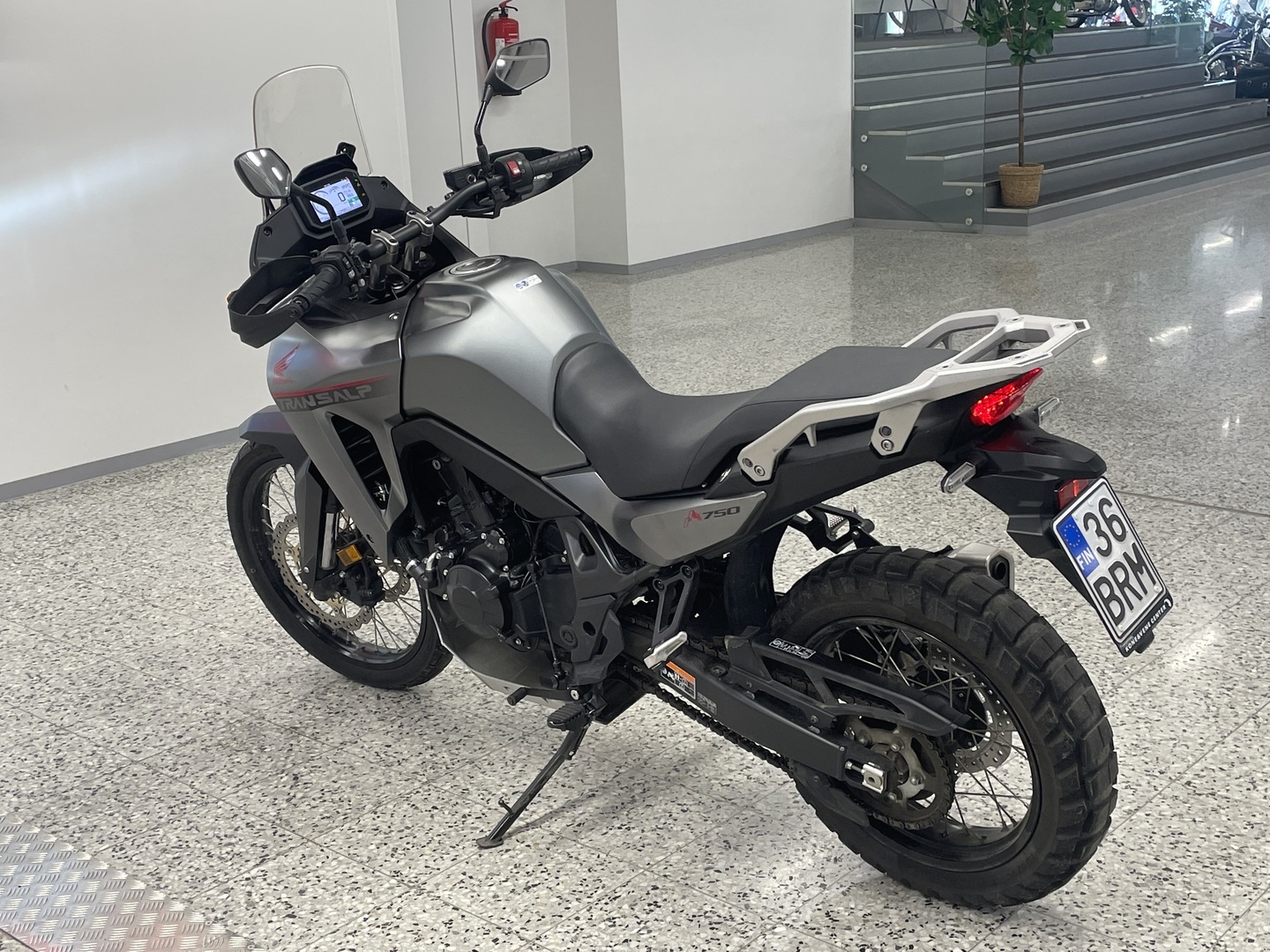 HONDA XL 2023