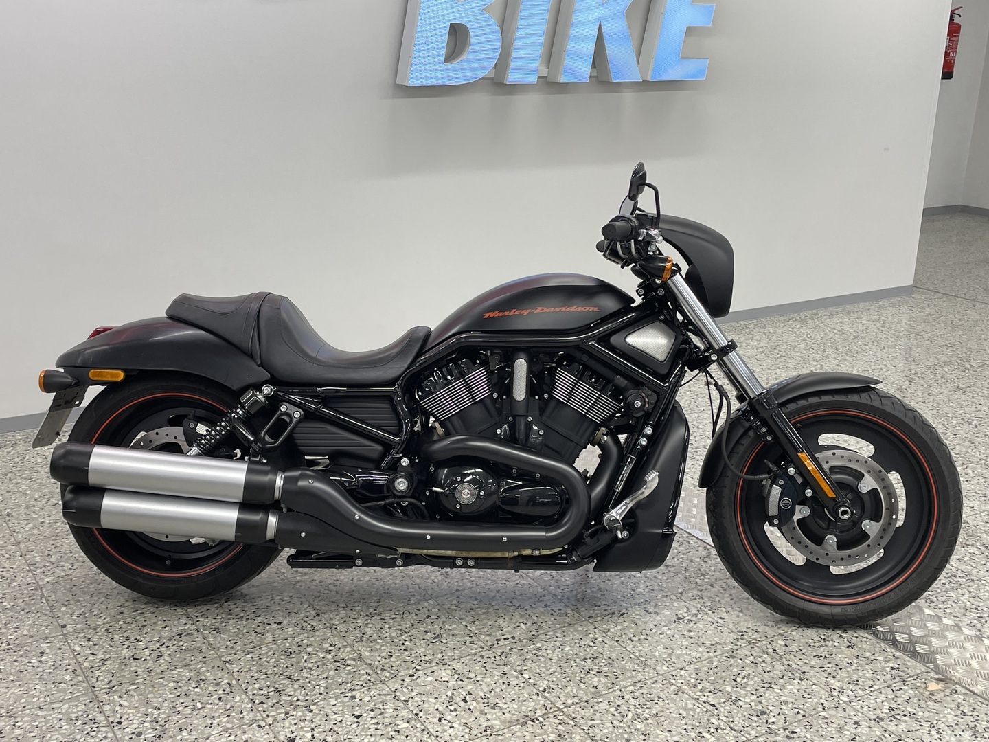 HARLEY-DAVIDSON VRSC 2010