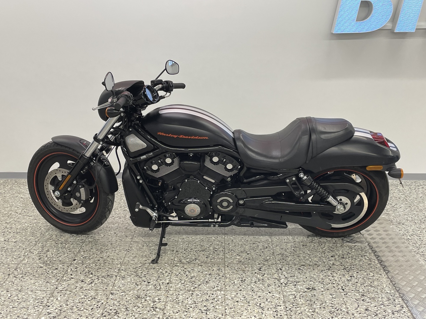 HARLEY-DAVIDSON VRSC 2010